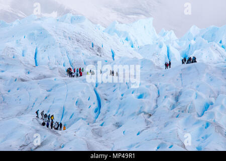 Tours Hiking on to Perito Moreno Glacier, Parque Nacional Los Glaciares, Argentina Stock Photo