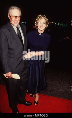 Basinger Kim + dad Don Basinger Kim + dad Don -1 Event in Hollywood ...