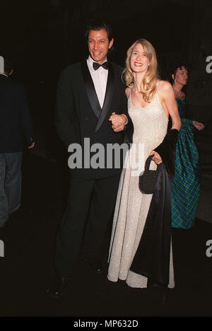 Jeff Goldblum and Laura Dern 1993 Credit: Ralph Dominguez/MediaPunch ...