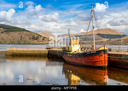 Former Clyde puffer 'The Vital Spark' in Inveraray harbour, the home town of Neil Munro creator of the Para Handy stories, Argyll & Bute, Scotland, UK Stock Photo