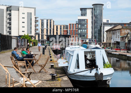 View of Union Canal at Lochrin Basin with cafe boat moored at Fountainbridge in Edinburgh, Scotland, United Kingdom, UK Stock Photo