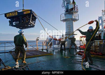 Offshore ROV construction support vessel Skandi Acergy at Jekteviken ...