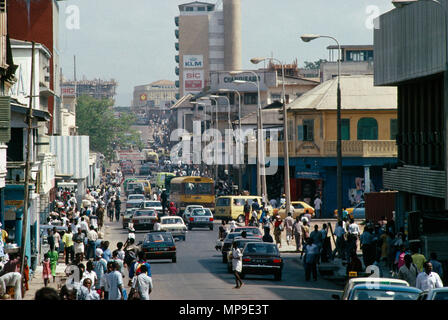 Street scene in Accra, Ghana Stock Photo - Alamy