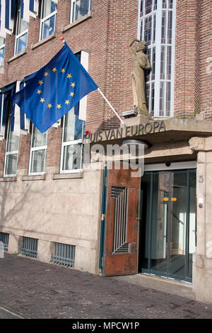 27 januari 2015 European Commission and the Information Office of the European Parliament in the Hague holland. meeting place where citizens could dir Stock Photo