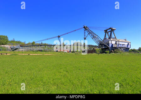 Bucyrus Erie BE 1150 Walking Dragline Excavator, known as Oddball at RSPB reserve St Aidan's near Leeds, West Yorkshire, England, UK. Stock Photo