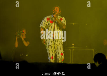 Post Malone Performing Live At the Sahara Stage at The 2018 Coachella Music Festival.  Featuring: Post Malone Where: Coachella, California, United States When: 22 Apr 2018 Credit: WENN.com Stock Photo