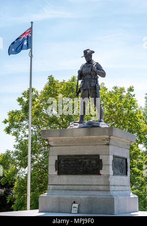 Digger of the Australian 2nd Division Memorial, Mont St Quentin, France Stock Photo