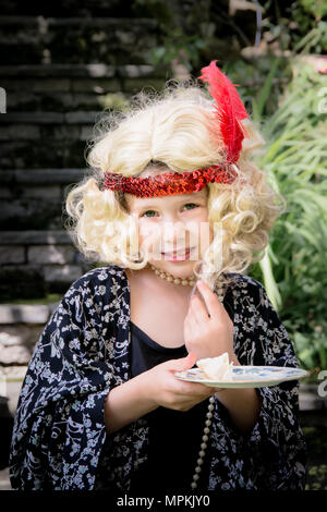 Flapper girl feather on sale headband