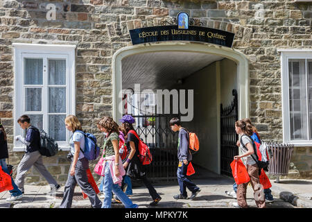 Canada,Canadian,Quebec Province,French language,bilingual speaking,Quebec City,Upper Town,Rue Donnacona,student students field,class,trip,L'Ecole des Stock Photo