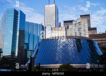 Toronto Canada,Metro Hall Plaza,autograph seekers during TIFF,Toronto International Film Festival,Roy Thomson Hall,Financial District,skyline,high ris Stock Photo