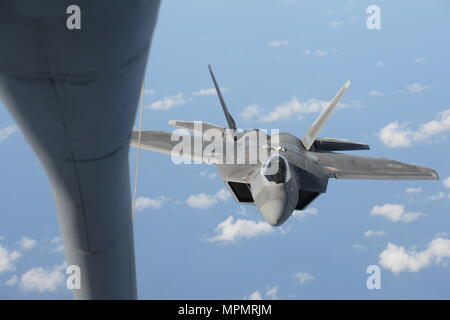 F119 engine during operational testing. This American thrust-vectoring ...