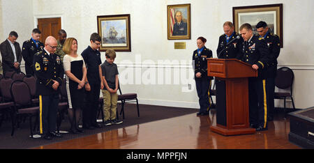Military Invocations Examples A chaplain leads the invocation during the 704th Military Intelligence ...