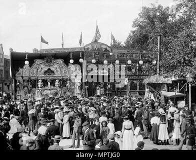 St Giles' Fair, Oxford, Oxfordshire, September 1905. Artist: Henry Taunt. Stock Photo