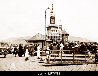 Pier Head, Dunoon, early 1900s Stock Photo