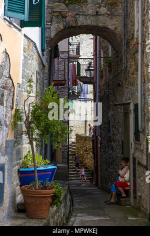 Via Serra, Corniglia, Cinque Terre, Liguria, Italy Stock Photo