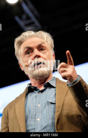 Hay Festival, Hay on Wye, UK - May 2018 -  Eoin Colfer author of the Artemis Fowl series - Photo Steven May / Alamy Live News Stock Photo
