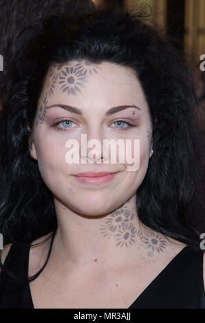 Amy Lee of Evanescence arriving at the ' 31th Annual American Music Awards ' at the Shrine Auditorium in Los Angeles. November, 16, 2003. AmyLee Evanescence142 Red Carpet Event, Vertical, USA, Film Industry, Celebrities,  Photography, Bestof, Arts Culture and Entertainment, Topix Celebrities fashion /  Vertical, Best of, Event in Hollywood Life - California,  Red Carpet and backstage, USA, Film Industry, Celebrities,  movie celebrities, TV celebrities, Music celebrities, Photography, Bestof, Arts Culture and Entertainment,  Topix, headshot, vertical, one person,, from the year , 2003, inquiry  Stock Photo