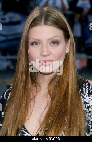 Amber Benson arriving at the premiere of ' X2-X-Men United ' at the Chinese Theatre in Los Angeles. April 28, 2003.BensonAmber059 Red Carpet Event, Vertical, USA, Film Industry, Celebrities,  Photography, Bestof, Arts Culture and Entertainment, Topix Celebrities fashion /  Vertical, Best of, Event in Hollywood Life - California,  Red Carpet and backstage, USA, Film Industry, Celebrities,  movie celebrities, TV celebrities, Music celebrities, Photography, Bestof, Arts Culture and Entertainment,  Topix, headshot, vertical, one person,, from the year , 2003, inquiry tsuni@Gamma-USA.com Stock Photo
