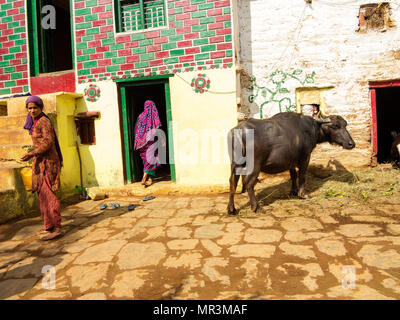 Indian womans at their daily routine at remote Sanouli Village, where Jim Corbett shot the Panar maneating leopard, Kumaon Hills, Uttarakhand, India Stock Photo