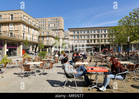Le Havre (Normandy, north western France): cafe terrace along the street 'rue Victor Hugo' *** Local Caption *** Stock Photo