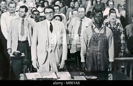 Gregory Peck and Brock Peters in 'To Kill a Mockingbird'  a 1962 American drama film directed by Robert Mulligan. The screenplay by Horton Foote is based on Harper Lee's 1960 Pulitzer Prize-winning novel of the same name. It stars Gregory Peck as Atticus Finch Stock Photo