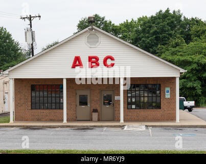 HICKORY, NC, USA-21 MAY 18: The state of North Carolina controls alcoholic beverages by allowing sales only through state owned ABC  stores. Stock Photo
