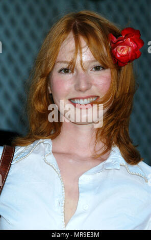 Alicia Witt arriving at the premiere of ' Austin Powers in Goldmember ' at the Universal Amphitheatre in Los Angeles. July 22, 2002. WittAlicia24 Red Carpet Event, Vertical, USA, Film Industry, Celebrities,  Photography, Bestof, Arts Culture and Entertainment, Topix Celebrities fashion /  Vertical, Best of, Event in Hollywood Life - California,  Red Carpet and backstage, USA, Film Industry, Celebrities,  movie celebrities, TV celebrities, Music celebrities, Photography, Bestof, Arts Culture and Entertainment,  Topix, headshot, vertical, one person,, from the year , 2002, inquiry tsuni@Gamma-US Stock Photo