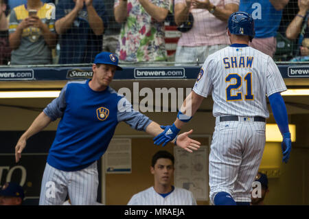 Travis shaw hi-res stock photography and images - Alamy