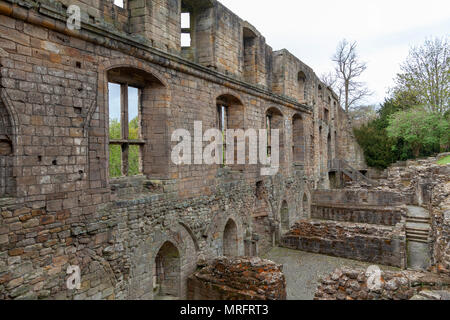 Ruins of Dunfermline Abbey, Fife, Scotland Stock Photo