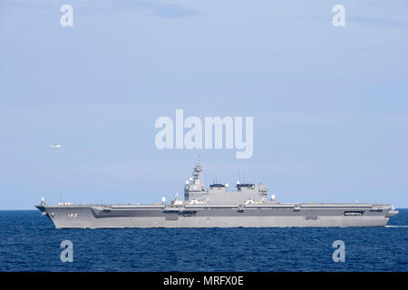 170610-N-ZW825-292 SOUTH CHINA SEA (June 10, 2017) Japan Maritime Self-Defense Force (JMSDF) ship JS Izumo (DDH 183) transits the South China Sea as it participates in maritime operations with Arleigh Burke-class guided-missile destroyer USS Sterett (DDG 104), JMSDF ship JS Sazanami (DD 113), Royal Canadian Navy ship HMCS Winnipeg (338) and Royal Australian Navy ship HMAS Ballarat (FFH 155). Sterett is part of the Sterett-Dewey Surface Action Group and is the third deploying group operating under the command and control construct called 3rd Fleet Forward. U.S. 3rd Fleet operating forward offer Stock Photo