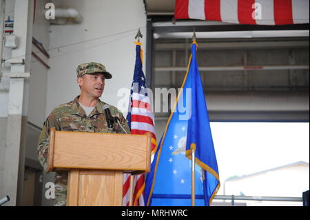 Lt. Col. Tracey Iverson takes command of the 1st Special Operations Civil Enginerring Squadron from Lt. Col. Brett DeAngelis during a Change of Command ceremony at Hurlburt Field, Fla., June 19, 2017. (U.S. Air Force photo by Airman 1st Class Isaac O. Guest IV) Stock Photo