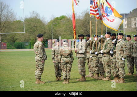 Col. Michelle Donahue, 16th Sustainment Brigade commander, presents a ...