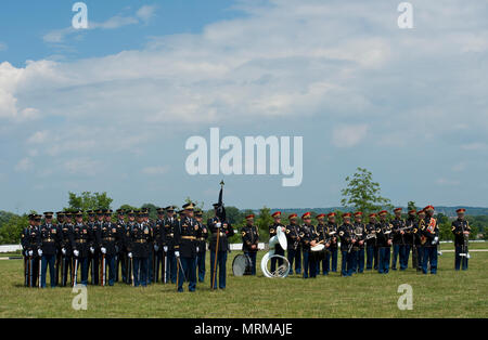 UNITED STATES - June 11: Capt. George L. Barton U.S. Army, 101st Airborne Division was buried today at Arlington National Cemetery in Arlington Virgin Stock Photo