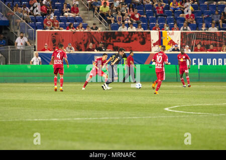 Harrison, NJ - May 26, 2018: Ilsinho (25) of Philadelphia Union controls ball during regular MLS game against New York Red Bulls at Red Bull Arena Game ended in draw 0 - 0 Credit: lev radin/Alamy Live News Stock Photo