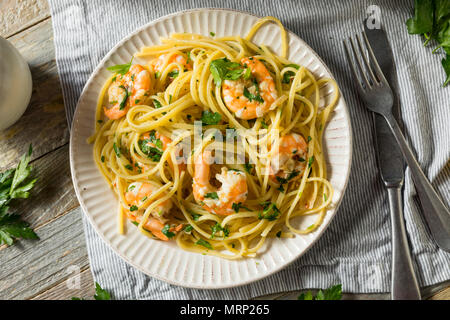Homemade Lemon Shrimp Scampi with Garlic and Parsley Stock Photo
