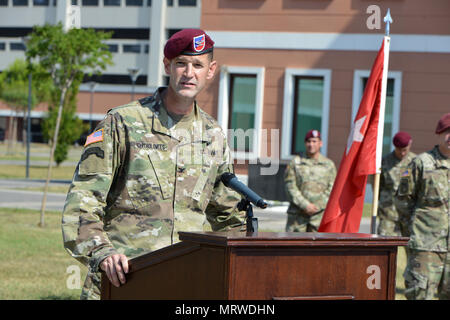 Col. James B. Bartholomees III, Commander Of The 173rd Airborne Brigade ...