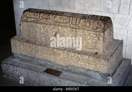 Avicenna, also Abu Ali Sina (Afshana, Uzbekistan c.980-Hamadan, 1037). Persian polymath. Sarcophagus. Avicenna Mausoleum and Museum, Hamadan, Islamic Republic of Iran. Stock Photo