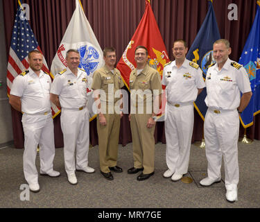 DAHLGREN, Va. (July 05, 2017) Mr. Lloyd Kleinman (left), CSCS ...