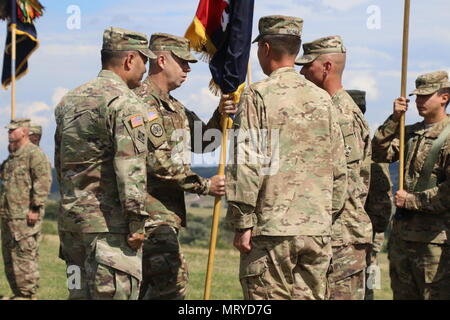 Col. Michael J. Simmering, New Commander Of 3rd Armored Brigade Combat ...