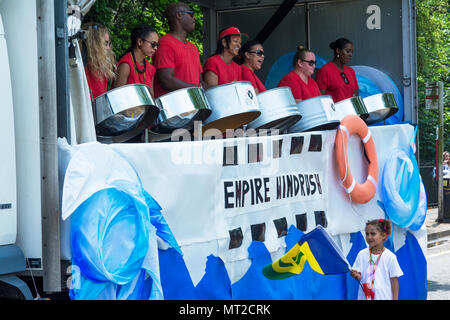 Luton, UK. 27th May, 2018. Lutonâ€™s vibrant 42nd International Carnival encircles Wardown Park. Thousands watched the colourful procession pass. Credit: Stephen Bell/Alamy Live News. Stock Photo