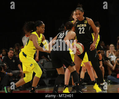 Las Vegas, Nevada, USA. 27th May, 2018. A'ja Wilson # 22 of the Las Vegas Aces sets a screen for guard Kelsey Plum # 10 against Jewell Loyd # 24 of the Seattle Storm during the Las Vegas Aces first ever WNBA home game on May 27, 2018 at the Mandalay Bay Events Center in Las Vegas, Nevada. Credit: Marcel Thomas/ZUMA Wire/Alamy Live News Stock Photo