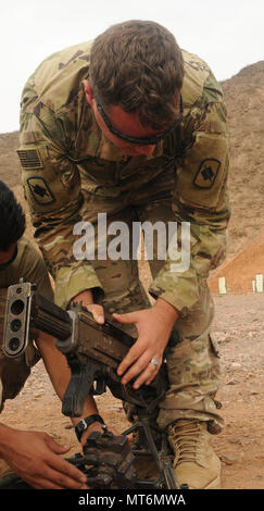Soldiers assigned to 1st Battalion, 153rd Infantry Regiment, 39th ...
