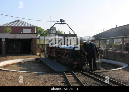 The steam locomotive Hercules on the turntable at New Romney station; Romney, Hythe & Dymchurch steam railway, Kent Stock Photo