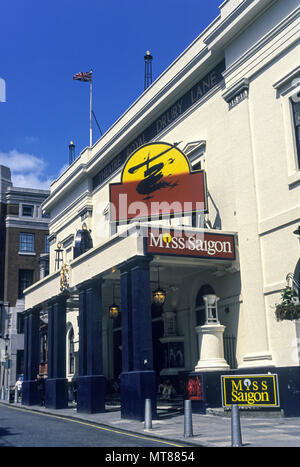 1990 HISTORICAL DRURY LANE THEATRE WEST END LONDON ENGLAND UK Stock Photo