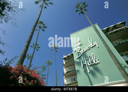 1990 HISTORICAL BEVERLY HILLS SIGN HILTON HOTEL BEVERLY HILLS LOS ANGELES CALIFORNIA USA Stock Photo