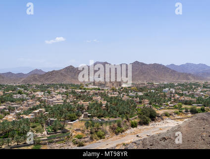 Bahla fort in the middle of an oasis, Ad Dakhiliyah Governorate, Oasis of Bahla, Oman Stock Photo