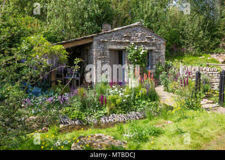 Welcome to Yorkshire show garden at Chelsea Flower Show, London Saturday 27th May 2018 Stock Photo