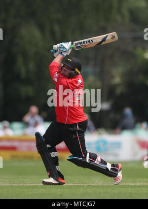 Leicestershire's Mark Cosgrove during the North Group match of the Royal London One Day Cup at New Road, Worcester. Stock Photo