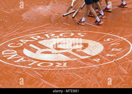 French Open 2018, Roland Garros, tennis court, rain Stock Photo