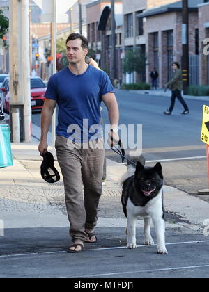 hugo boss henry cavill